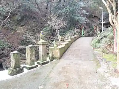 紅葉ヶ滝薬師堂(福岡県)