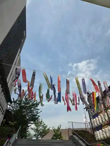 駒込妙義神社の{uncategorized: "未分類", other: "その他", undefined: "問題あり", building: "その他建物", grave: "お墓", sacred_gate: "鳥居", guardian: "狛犬", statue: "像", buddha: "仏像", history: "歴史", nature: "自然", garden: "庭園", animal: "動物", pagoda: "塔", temizu: "手水舎", mountain_gate: "山門・神門", sanctuary: "本殿・本堂", subordinate: "末社・摂社", art: "芸術", scenery: "景色", jizo: "地蔵", ema: "絵馬", goshuin: "御朱印", omikuji: "おみくじ", items: "授与品その他", amulet: "お守り", goshuincho: "御朱印帳", eats: "食事", festival: "お祭り", votive_dance: "神楽", shichigosan: "七五三参", wedding: "結婚式", experience: "体験その他", initially: "初詣", around: "周辺", anti_infection: "感染症対策"}
