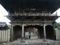 観音寺の山門・神門