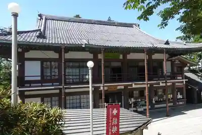 能勢妙見山（真如寺境外仏堂）の本殿・本堂