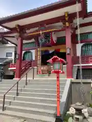 放生寺の本殿