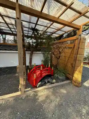 牛天神北野神社の{uncategorized: "未分類", other: "その他", undefined: "問題あり", building: "その他建物", grave: "お墓", sacred_gate: "鳥居", guardian: "狛犬", statue: "像", buddha: "仏像", history: "歴史", nature: "自然", garden: "庭園", animal: "動物", pagoda: "塔", temizu: "手水舎", mountain_gate: "山門・神門", sanctuary: "本殿・本堂", subordinate: "末社・摂社", art: "芸術", scenery: "景色", jizo: "地蔵", ema: "絵馬", goshuin: "御朱印", omikuji: "おみくじ", items: "授与品その他", amulet: "お守り", goshuincho: "御朱印帳", eats: "食事", festival: "お祭り", votive_dance: "神楽", shichigosan: "七五三参", wedding: "結婚式", experience: "体験その他", initially: "初詣", around: "周辺", anti_infection: "感染症対策"}