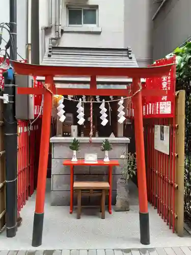 宝童稲荷神社の本殿・本堂