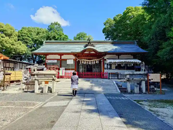新羅神社の本殿・本堂