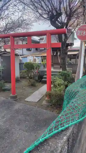 泉水稲荷神社(神奈川県)