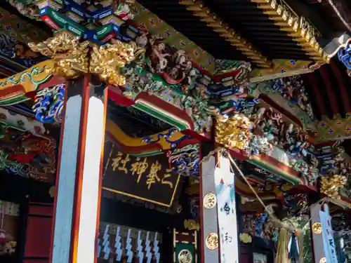 三峯神社の芸術