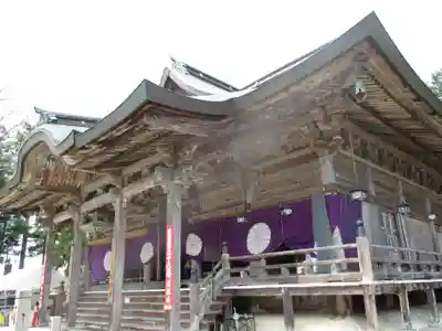 成相寺の本殿・本堂