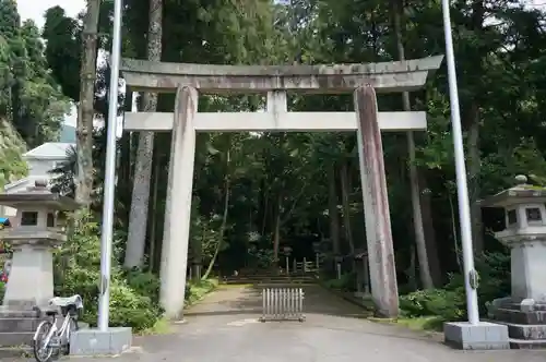 白山比咩神社の鳥居