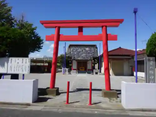 諏訪野八幡神社の鳥居