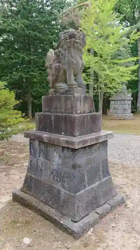 上川神社の狛犬