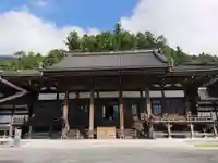 久遠寺の本殿・本堂