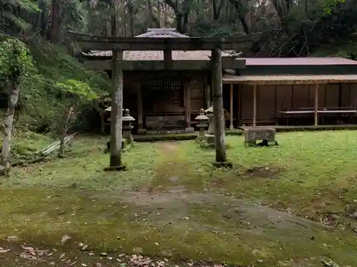 風早不動尊の鳥居