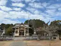 天伯山神社の{uncategorized: "未分類", other: "その他", undefined: "問題あり", building: "その他建物", grave: "お墓", sacred_gate: "鳥居", guardian: "狛犬", statue: "像", buddha: "仏像", history: "歴史", nature: "自然", garden: "庭園", animal: "動物", pagoda: "塔", temizu: "手水舎", mountain_gate: "山門・神門", sanctuary: "本殿・本堂", subordinate: "末社・摂社", art: "芸術", scenery: "景色", jizo: "地蔵", ema: "絵馬", goshuin: "御朱印", omikuji: "おみくじ", items: "授与品その他", amulet: "お守り", goshuincho: "御朱印帳", eats: "食事", festival: "お祭り", votive_dance: "神楽", shichigosan: "七五三参", wedding: "結婚式", experience: "体験その他", initially: "初詣", around: "周辺", anti_infection: "感染症対策"}