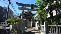 神楽坂若宮八幡神社の鳥居