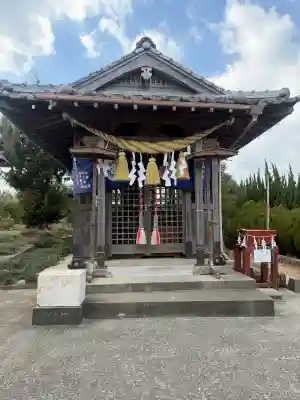 西戸崎神社の{uncategorized: "未分類", other: "その他", undefined: "問題あり", building: "その他建物", grave: "お墓", sacred_gate: "鳥居", guardian: "狛犬", statue: "像", buddha: "仏像", history: "歴史", nature: "自然", garden: "庭園", animal: "動物", pagoda: "塔", temizu: "手水舎", mountain_gate: "山門・神門", sanctuary: "本殿・本堂", subordinate: "末社・摂社", art: "芸術", scenery: "景色", jizo: "地蔵", ema: "絵馬", goshuin: "御朱印", omikuji: "おみくじ", items: "授与品その他", amulet: "お守り", goshuincho: "御朱印帳", eats: "食事", festival: "お祭り", votive_dance: "神楽", shichigosan: "七五三参", wedding: "結婚式", experience: "体験その他", initially: "初詣", around: "周辺", anti_infection: "感染症対策"}