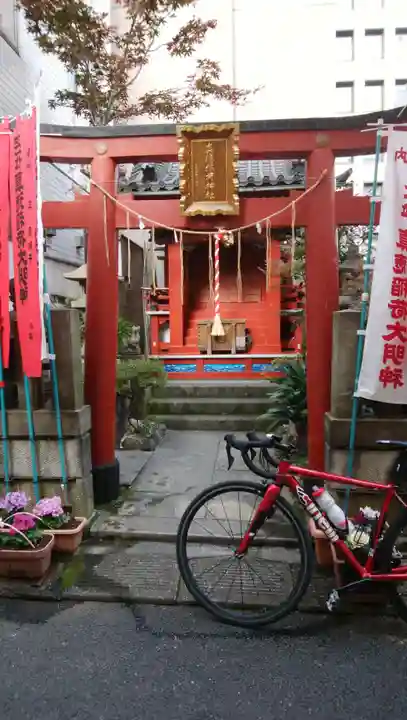 真徳稲荷神社の鳥居