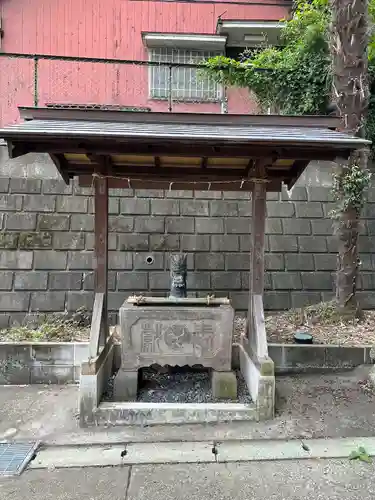 杉山神社の手水舎