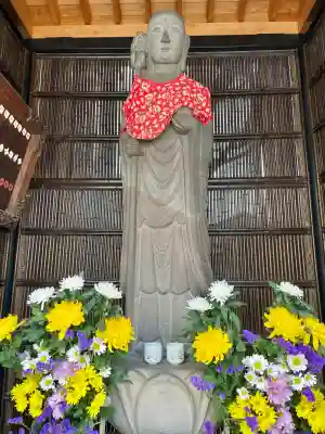 安禅寺の{uncategorized: "未分類", other: "その他", undefined: "問題あり", building: "その他建物", grave: "お墓", sacred_gate: "鳥居", guardian: "狛犬", statue: "像", buddha: "仏像", history: "歴史", nature: "自然", garden: "庭園", animal: "動物", pagoda: "塔", temizu: "手水舎", mountain_gate: "山門・神門", sanctuary: "本殿・本堂", subordinate: "末社・摂社", art: "芸術", scenery: "景色", jizo: "地蔵", ema: "絵馬", goshuin: "御朱印", omikuji: "おみくじ", items: "授与品その他", amulet: "お守り", goshuincho: "御朱印帳", eats: "食事", festival: "お祭り", votive_dance: "神楽", shichigosan: "七五三参", wedding: "結婚式", experience: "体験その他", initially: "初詣", around: "周辺", anti_infection: "感染症対策"}