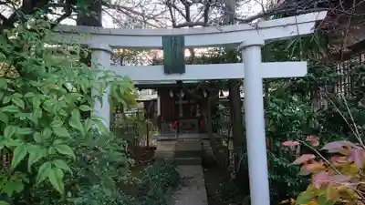 子安稲荷神社の末社・摂社
