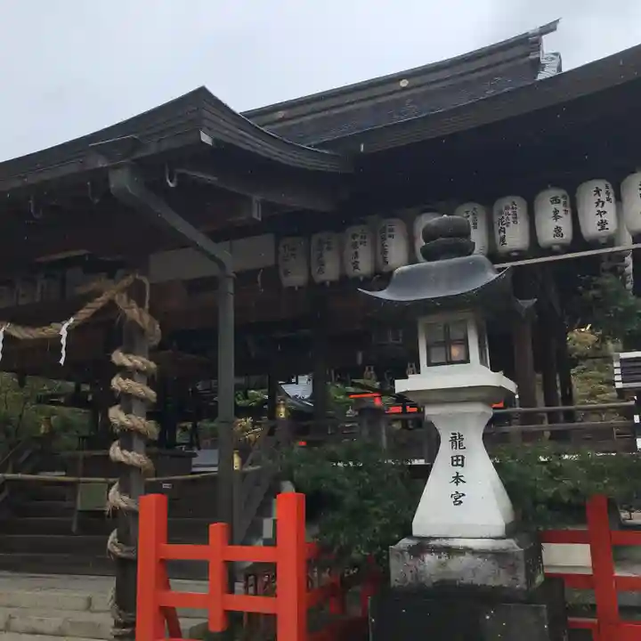 龍田大社の本殿・本堂