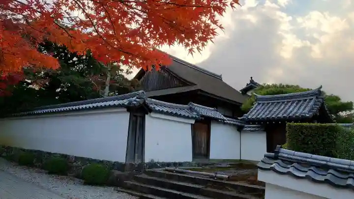 平等院の{uncategorized: "未分類", other: "その他", undefined: "問題あり", building: "その他建物", grave: "お墓", sacred_gate: "鳥居", guardian: "狛犬", statue: "像", buddha: "仏像", history: "歴史", nature: "自然", garden: "庭園", animal: "動物", pagoda: "塔", temizu: "手水舎", mountain_gate: "山門・神門", sanctuary: "本殿・本堂", subordinate: "末社・摂社", art: "芸術", scenery: "景色", jizo: "地蔵", ema: "絵馬", goshuin: "御朱印", omikuji: "おみくじ", items: "授与品その他", amulet: "お守り", goshuincho: "御朱印帳", eats: "食事", festival: "お祭り", votive_dance: "神楽", shichigosan: "七五三参", wedding: "結婚式", experience: "体験その他", initially: "初詣", around: "周辺", anti_infection: "感染症対策"}