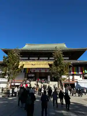 成田山新勝寺の{uncategorized: "未分類", other: "その他", undefined: "問題あり", building: "その他建物", grave: "お墓", sacred_gate: "鳥居", guardian: "狛犬", statue: "像", buddha: "仏像", history: "歴史", nature: "自然", garden: "庭園", animal: "動物", pagoda: "塔", temizu: "手水舎", mountain_gate: "山門・神門", sanctuary: "本殿・本堂", subordinate: "末社・摂社", art: "芸術", scenery: "景色", jizo: "地蔵", ema: "絵馬", goshuin: "御朱印", omikuji: "おみくじ", items: "授与品その他", amulet: "お守り", goshuincho: "御朱印帳", eats: "食事", festival: "お祭り", votive_dance: "神楽", shichigosan: "七五三参", wedding: "結婚式", experience: "体験その他", initially: "初詣", around: "周辺", anti_infection: "感染症対策"}