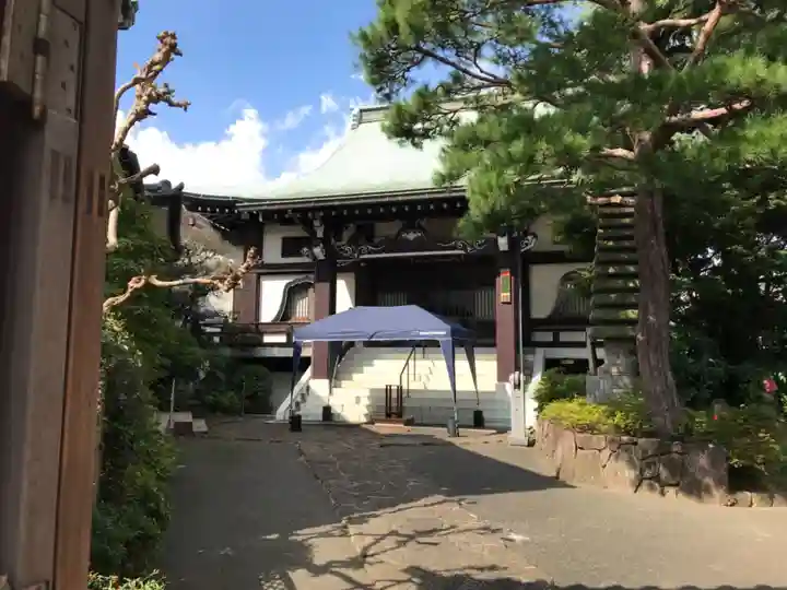 万福寺の本殿・本堂