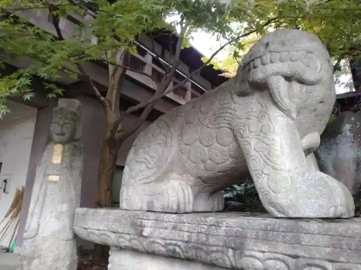 善養寺(善養密寺)の狛犬