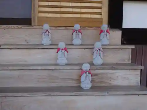 伊勢原 法泉寺の地蔵