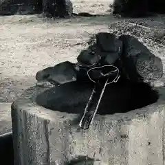 徳重神社の手水