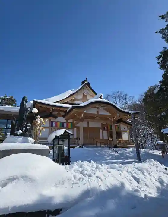 旭山寺の本殿・本堂