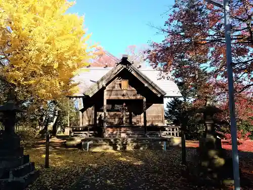 芽生神社の本殿