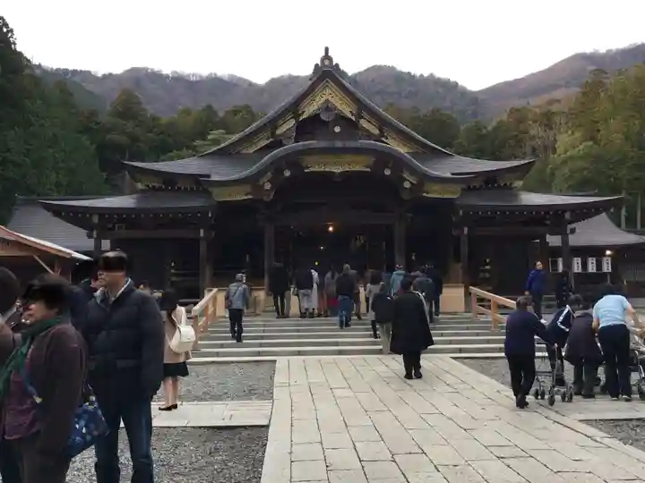 彌彦神社の本殿・本堂