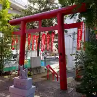 赤稲荷神社の鳥居