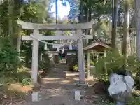 戸神社の{uncategorized: "未分類", other: "その他", undefined: "問題あり", building: "その他建物", grave: "お墓", sacred_gate: "鳥居", guardian: "狛犬", statue: "像", buddha: "仏像", history: "歴史", nature: "自然", garden: "庭園", animal: "動物", pagoda: "塔", temizu: "手水舎", mountain_gate: "山門・神門", sanctuary: "本殿・本堂", subordinate: "末社・摂社", art: "芸術", scenery: "景色", jizo: "地蔵", ema: "絵馬", goshuin: "御朱印", omikuji: "おみくじ", items: "授与品その他", amulet: "お守り", goshuincho: "御朱印帳", eats: "食事", festival: "お祭り", votive_dance: "神楽", shichigosan: "七五三参", wedding: "結婚式", experience: "体験その他", initially: "初詣", around: "周辺", anti_infection: "感染症対策"}