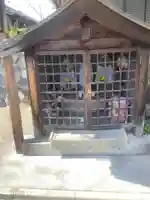 万場地蔵堂の本殿・本堂