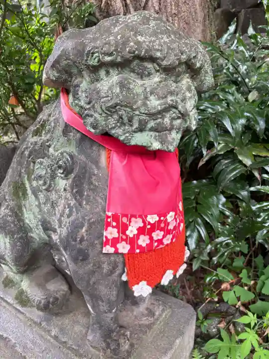 王子稲荷神社の{uncategorized: "未分類", other: "その他", undefined: "問題あり", building: "その他建物", grave: "お墓", sacred_gate: "鳥居", guardian: "狛犬", statue: "像", buddha: "仏像", history: "歴史", nature: "自然", garden: "庭園", animal: "動物", pagoda: "塔", temizu: "手水舎", mountain_gate: "山門・神門", sanctuary: "本殿・本堂", subordinate: "末社・摂社", art: "芸術", scenery: "景色", jizo: "地蔵", ema: "絵馬", goshuin: "御朱印", omikuji: "おみくじ", items: "授与品その他", amulet: "お守り", goshuincho: "御朱印帳", eats: "食事", festival: "お祭り", votive_dance: "神楽", shichigosan: "七五三参", wedding: "結婚式", experience: "体験その他", initially: "初詣", around: "周辺", anti_infection: "感染症対策"}