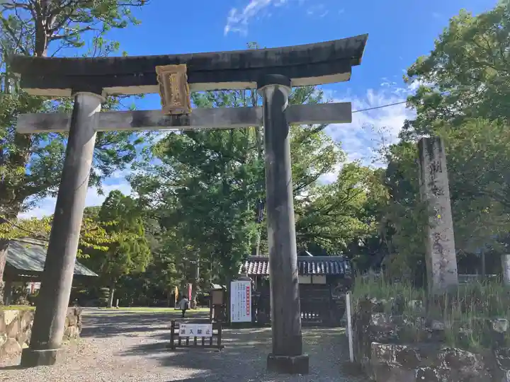 闘鶏神社(和歌山県)