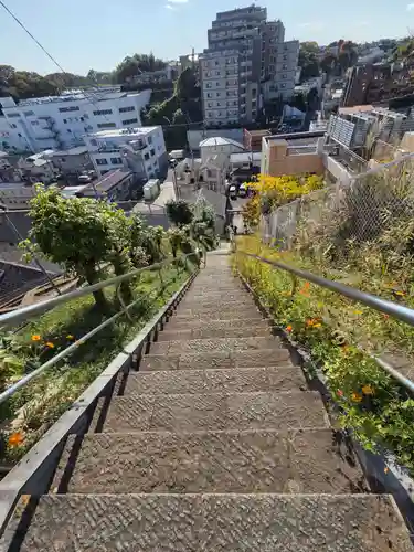 新作八幡宮(神奈川県)
