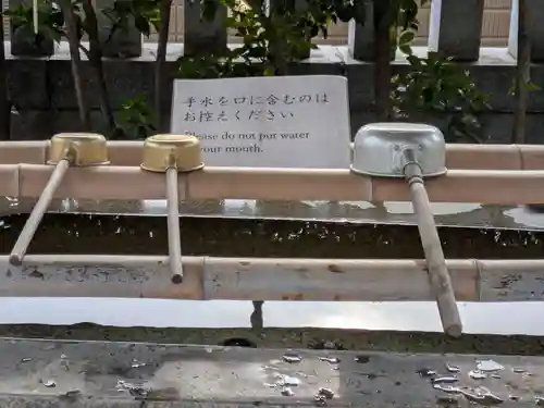 飛木稲荷神社の手水舎