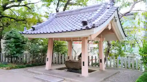 白山神社（新栄）の手水舎