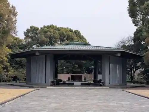 千鳥ヶ淵戦没者墓苑(東京都)