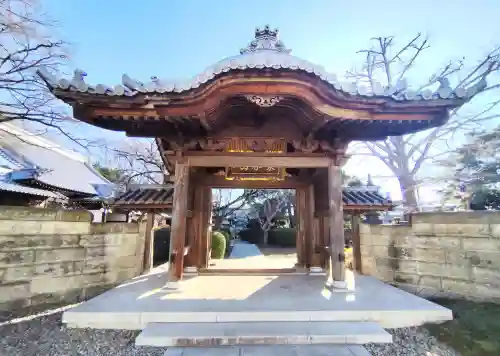 大円寺の{uncategorized: "未分類", other: "その他", undefined: "問題あり", building: "その他建物", grave: "お墓", sacred_gate: "鳥居", guardian: "狛犬", statue: "像", buddha: "仏像", history: "歴史", nature: "自然", garden: "庭園", animal: "動物", pagoda: "塔", temizu: "手水舎", mountain_gate: "山門・神門", sanctuary: "本殿・本堂", subordinate: "末社・摂社", art: "芸術", scenery: "景色", jizo: "地蔵", ema: "絵馬", goshuin: "御朱印", omikuji: "おみくじ", items: "授与品その他", amulet: "お守り", goshuincho: "御朱印帳", eats: "食事", festival: "お祭り", votive_dance: "神楽", shichigosan: "七五三参", wedding: "結婚式", experience: "体験その他", initially: "初詣", around: "周辺", anti_infection: "感染症対策"}