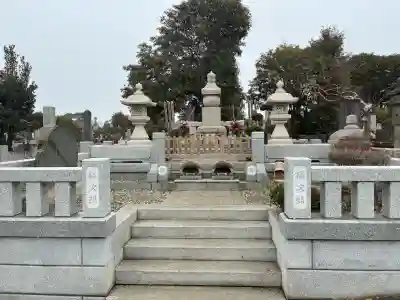 総持寺の{uncategorized: "未分類", other: "その他", undefined: "問題あり", building: "その他建物", grave: "お墓", sacred_gate: "鳥居", guardian: "狛犬", statue: "像", buddha: "仏像", history: "歴史", nature: "自然", garden: "庭園", animal: "動物", pagoda: "塔", temizu: "手水舎", mountain_gate: "山門・神門", sanctuary: "本殿・本堂", subordinate: "末社・摂社", art: "芸術", scenery: "景色", jizo: "地蔵", ema: "絵馬", goshuin: "御朱印", omikuji: "おみくじ", items: "授与品その他", amulet: "お守り", goshuincho: "御朱印帳", eats: "食事", festival: "お祭り", votive_dance: "神楽", shichigosan: "七五三参", wedding: "結婚式", experience: "体験その他", initially: "初詣", around: "周辺", anti_infection: "感染症対策"}