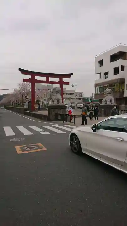 鶴岡八幡宮の周辺