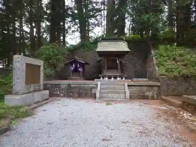 河口浅間神社の末社・摂社