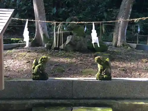 佐太神社の狛犬