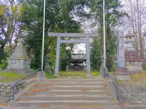 神明社の鳥居