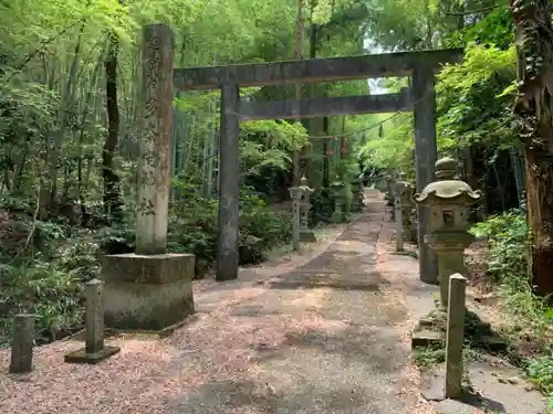 多奈閇神社の鳥居