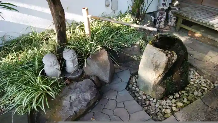 雲林寺の手水舎